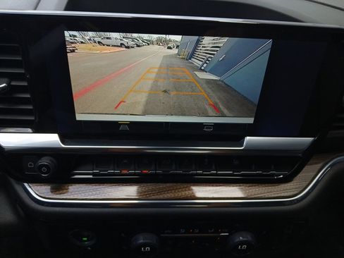 Used 2024 Chevrolet Silverado 1500 LT w/ Protection Package image 9