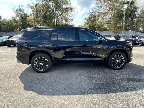 New 2026 Chevrolet Traverse LT w/ Sun and Wheel Package FWD image 8