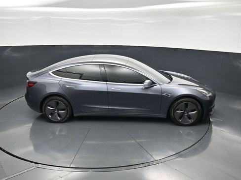Used 2020 Tesla Model 3 Long Range AWD/4WD image 34