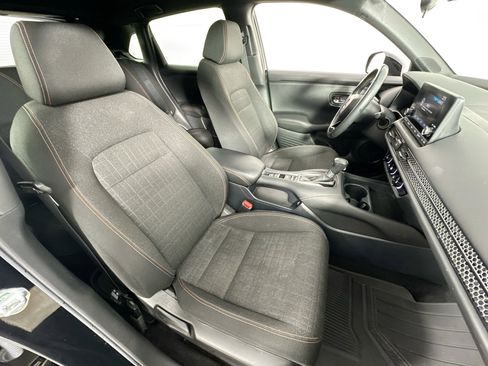 Used 2023 Honda HR-V Sport image 26