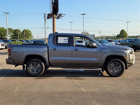 New 2026 Nissan Frontier SV w/ SV Convenience Package image 2