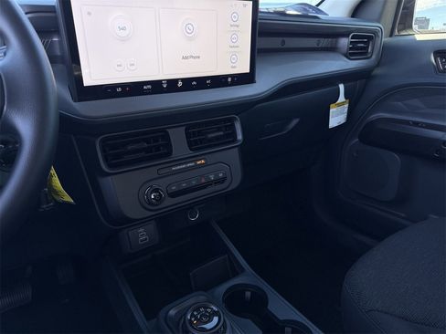 New 2025 Ford Maverick XL image 14