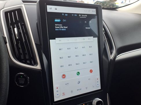 Certified 2022 Ford Edge SEL w/ Convenience Package image 11