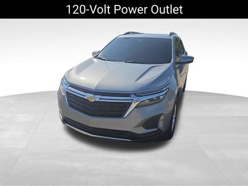 Used 2024 Chevrolet Equinox LT FWD image 12