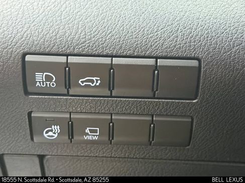 Used 2022 Lexus RX 350L Premium w/ Premium Package AWD/4WD image 17
