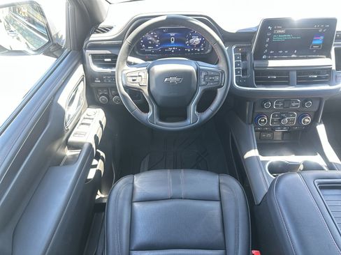 Used 2024 Chevrolet Suburban RST w/ Luxury Package AWD/4WD image 17