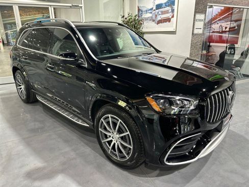 Used 2021 Mercedes-Benz GLS 63 AMG 4MATIC w/ Warmth & Comfort Package image 13