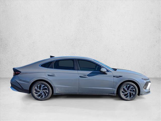 New 2026 Hyundai Sonata Blue FWD image 4