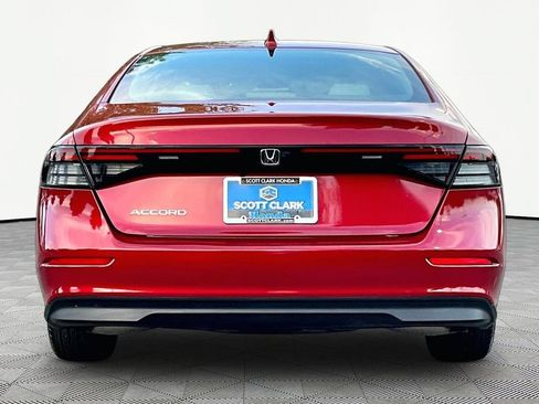 Used 2023 Honda Accord EX image 7