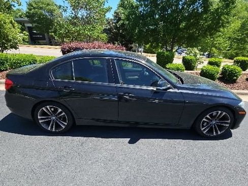Used 2015 BMW 328i Sedan RWD image 9