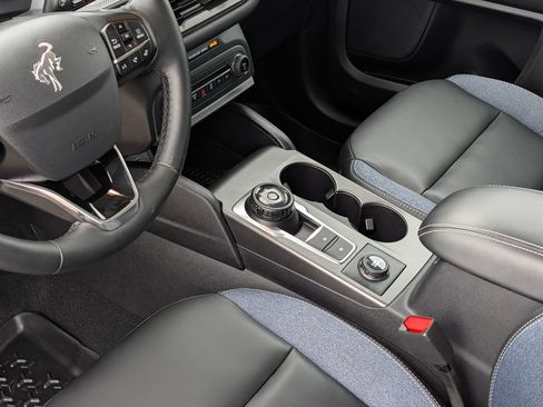 Certified 2025 Ford Bronco Sport Outer Banks w/ Outer Banks Tech Package+ AWD/4WD image 23