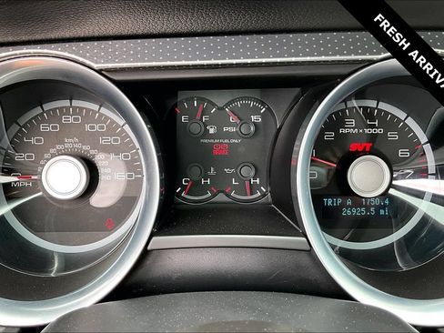 Used 2010 Ford Mustang Shelby GT500 RWD image 12