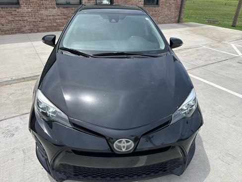 Used 2018 Toyota Corolla SE FWD image 5