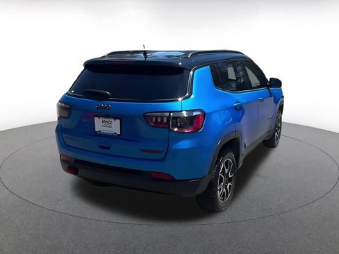 Used 2025 Jeep Compass Trailhawk AWD/4WD image 15