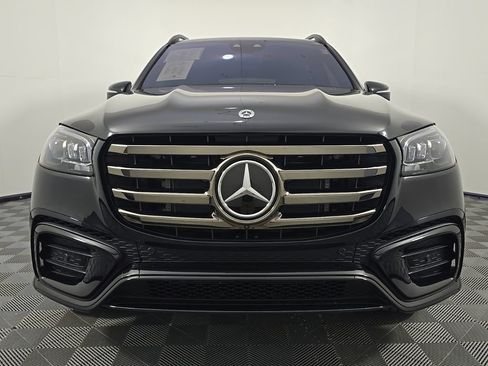 Certified 2026 Mercedes-Benz GLS 580 4MATIC image 10