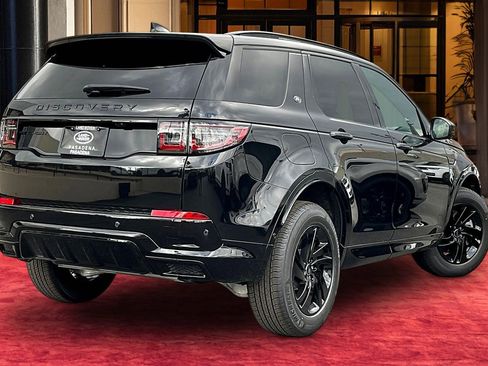 New 2026 Land Rover Discovery Sport Landmark AWD/4WD image 4