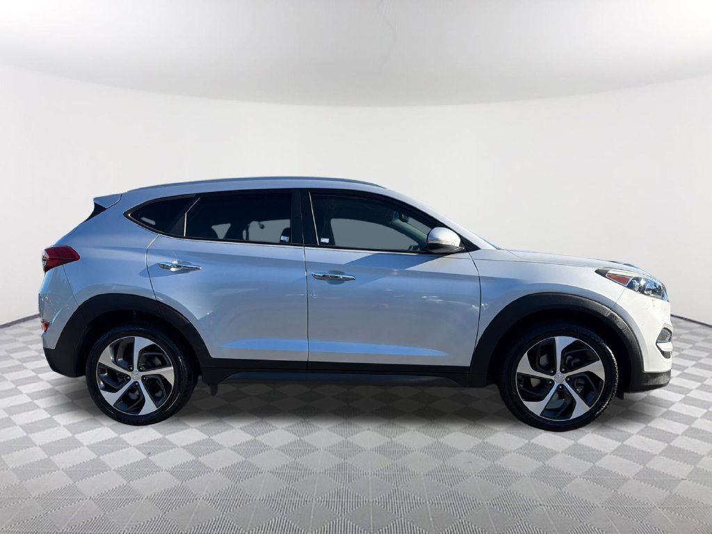 Used 2016 Hyundai Tucson Limited FWD image 4