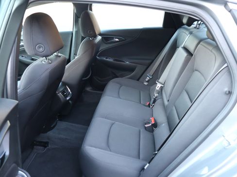 Used 2025 Chevrolet Malibu LT image 19