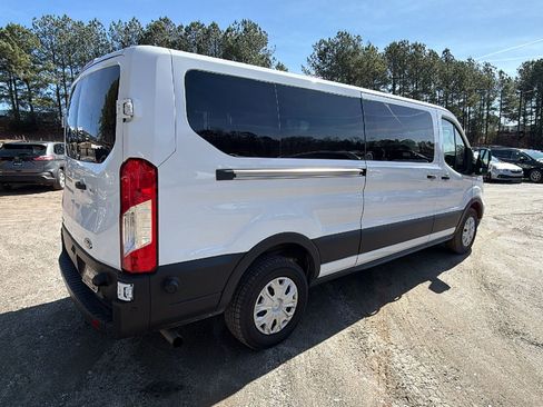 Used 2024 Ford Transit 350 XLT image 8