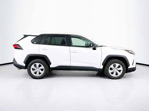 Used 2025 Toyota RAV4 LE image 10