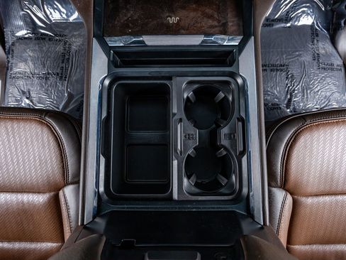 Used 2023 Ford F250 King Ranch w/ Chrome Package image 25