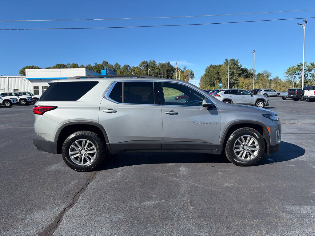 Used 2023 Chevrolet Traverse LT w/ LPO, Floor Liner Package AWD/4WD image 11
