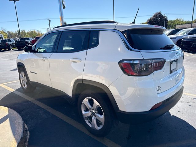 Used 2021 Jeep Compass Latitude FWD image 4