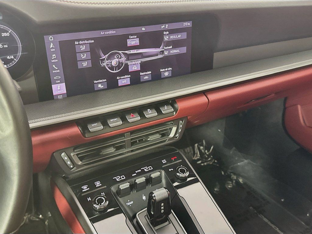 Used 2021 Porsche 911 Carrera S RWD image 19