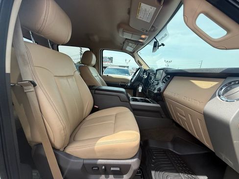 Used 2016 Ford F350 Lariat w/ Lariat Interior Package AWD/4WD image 23