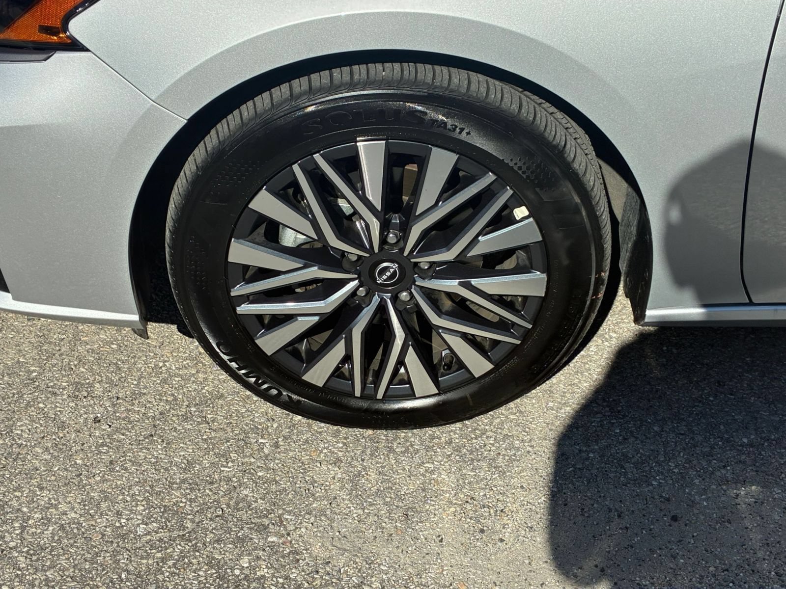 Used 2026 Nissan Altima 2.5 SV FWD image 24