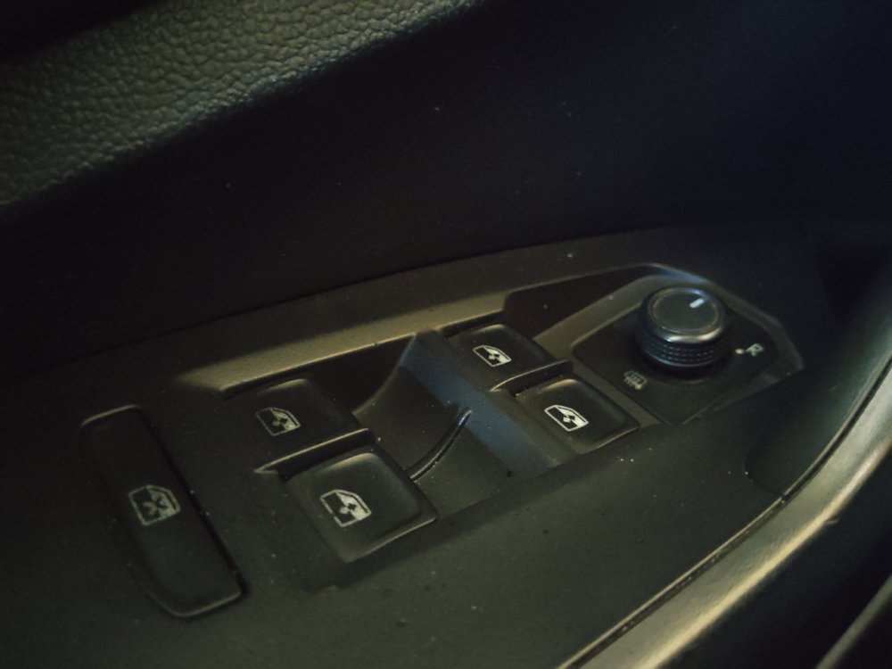 Used 2019 Volkswagen Jetta SE FWD image 27