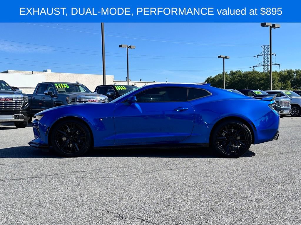 Used 2018 Chevrolet Camaro SS RWD image 6