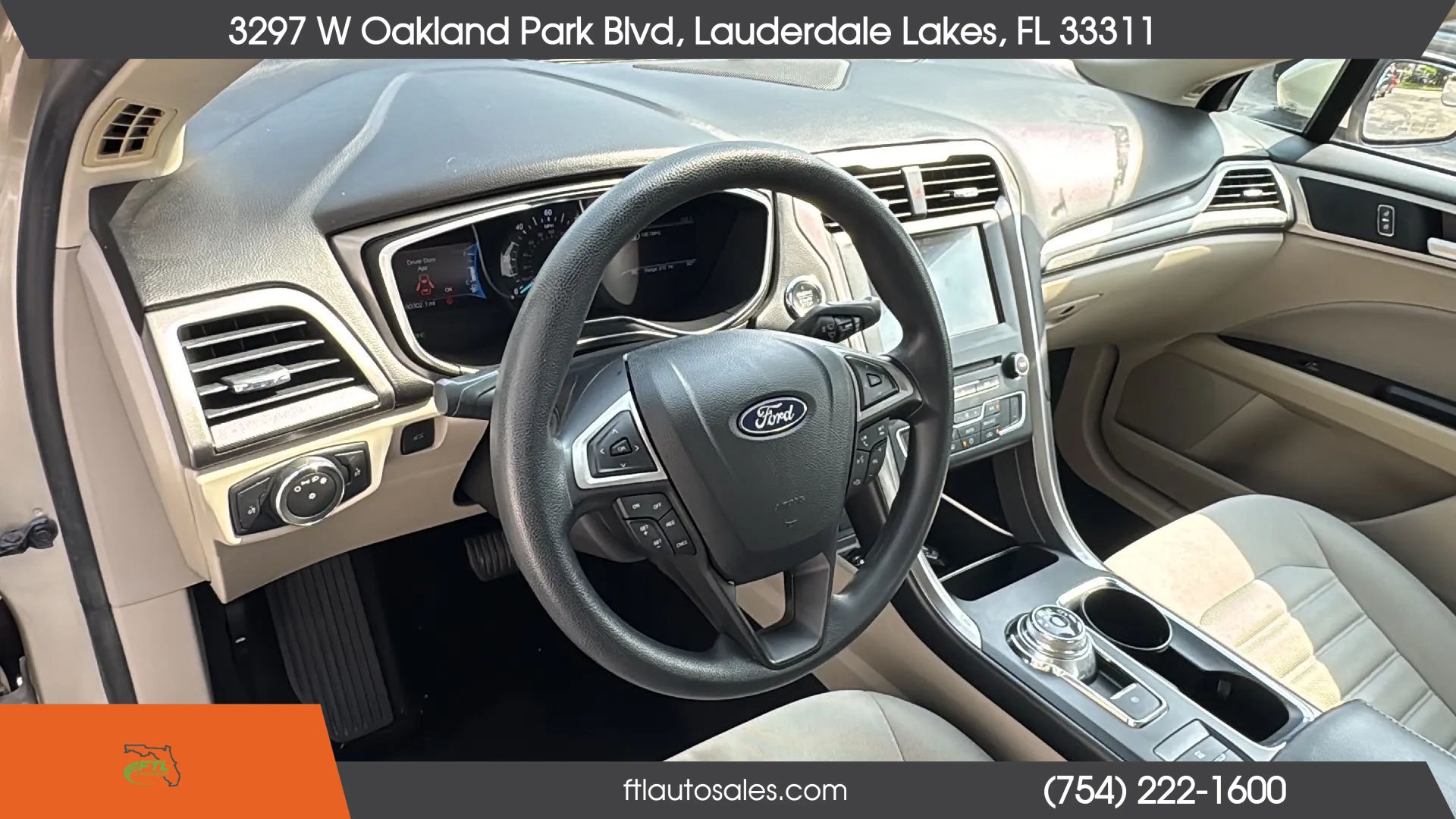Used 2018 Ford Fusion SE FWD image 21
