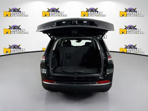 Used 2023 Jeep Grand Cherokee L Limited AWD/4WD image 26