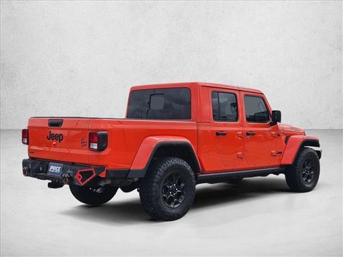 Used 2023 Jeep Gladiator Sport AWD/4WD image 5