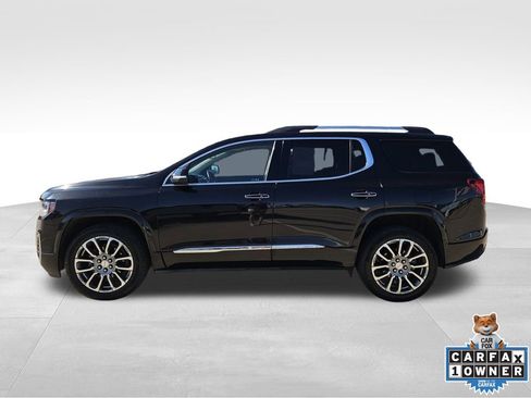 Used 2023 GMC Acadia Denali image 4