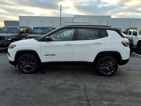 New 2026 Jeep Compass Limited image 3