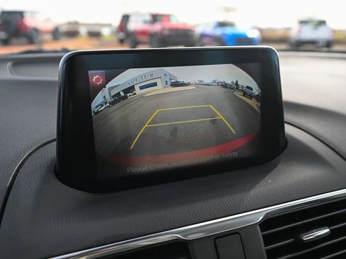 Used 2018 MAZDA MAZDA3 Grand Touring w/ Premium Equipment Package image 36