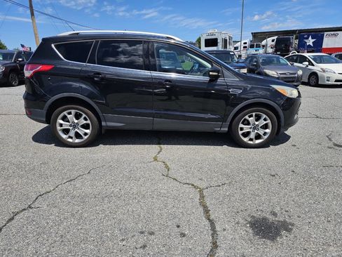 Used 2015 Ford Escape Titanium image 6