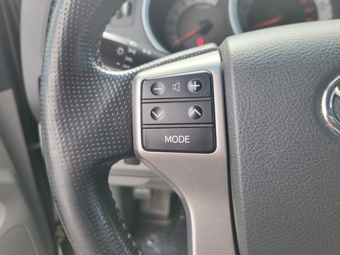 Used 2013 Toyota Tacoma 4x4 Double Cab w/ TRD Sport Pkg image 24