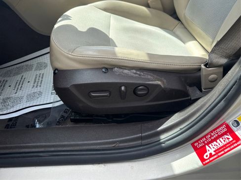 Used 2015 Chevrolet Malibu LT w/ Power Convenience Package image 19