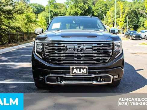 Used 2022 GMC Sierra 1500 Denali Ultimate AWD/4WD image 10