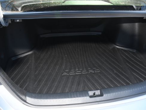 Used 2024 Honda Accord EX image 18