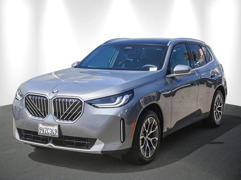 Used 2026 BMW X3 xDrive30i w/ Convenience Package AWD/4WD image 3