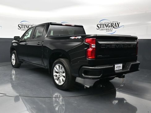 Certified 2022 Chevrolet Silverado 1500 Custom w/ LPO, Dark Essentials Package AWD/4WD image 6