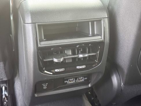 New 2026 Jeep Grand Cherokee Laredo X image 17