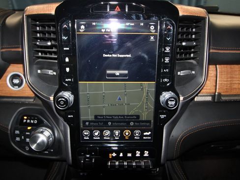 Used 2020 RAM 1500 Limited image 17