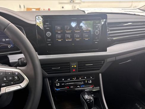 New 2026 Volkswagen Jetta SEL FWD image 6