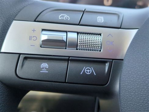 New 2026 Hyundai Kona SE image 14