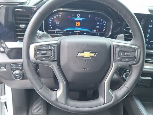 Used 2025 Chevrolet Silverado 1500 LTZ w/ Z71 Off-Road Package AWD/4WD image 14